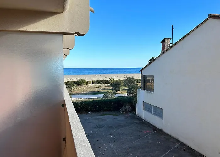 公寓 Avec Balcon Et Parking En Bord De - Fr-1-837-77