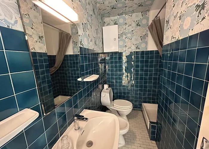 公寓 Avec Balcon Et Parking En Bord De - Fr-1-837-77 *